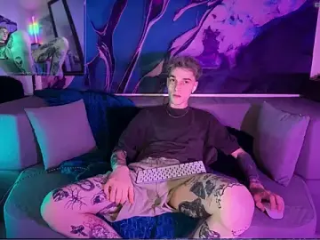 Stripchat Best live sex cam show of davesinner