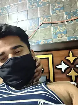 Stripchat Live Sex of TNTBOSS01