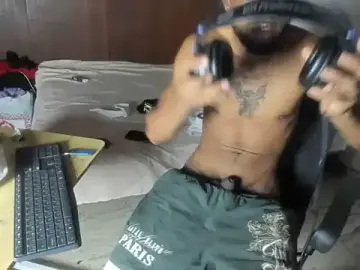 Stripchat Free Live Porn of ryan_smith_x