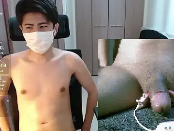 Stripchat Sex Cam of ryota__ty
