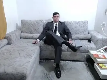 Stripchat Live Sex Cam of Victor_Maitland