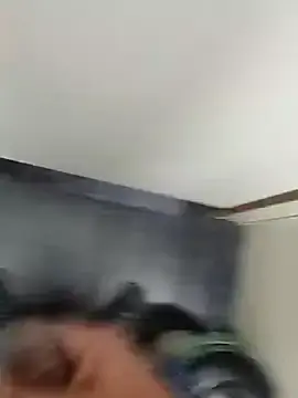 Stripchat Free Live Porn of boyfromMum_bai