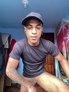 Stripchat Watch Live Sex Cams of machucatu