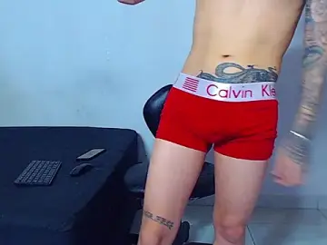 Stripchat Live Porn of mikecoper_23