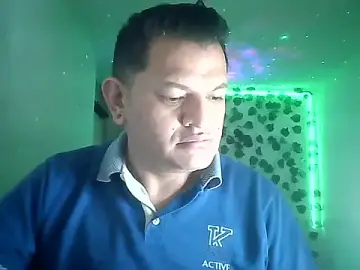 Stripchat Watch Live Sex Cams of Alessandro-luxe
