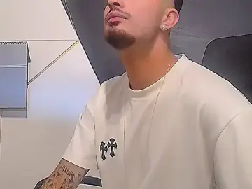 Stripchat Best live sex cam show of BrandonTate