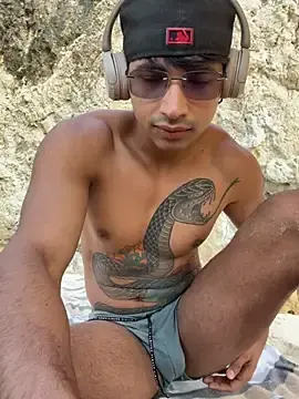 Stripchat Live Porn of David_Tresh5