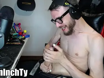 Stripchat Live Sex Cam of teninchty