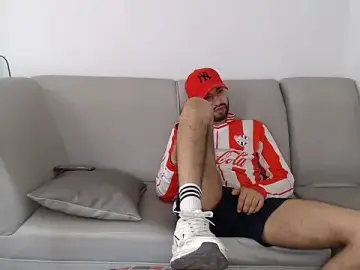 Stripchat Sex Cam of thomass1018