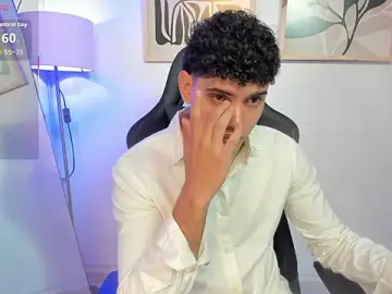 Stripchat Free Live Porn of justin_payn14