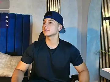 Stripchat Private Sex Chat of Noah_Clarkk