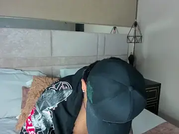 Stripchat Free Porn Cam of TysonRiggs