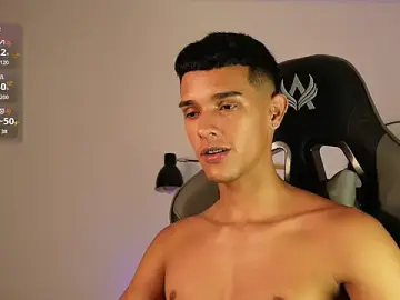 Stripchat Sex Cam of Busterspinter