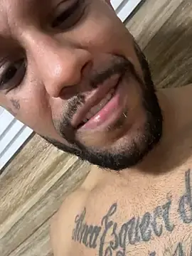 Stripchat Sex Cam of Novinhofalcon