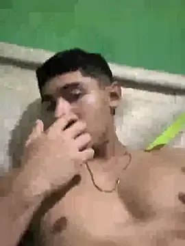 Stripchat Live Porn of follladorr