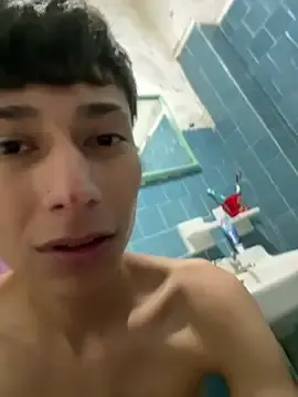 Stripchat Best live sex cam show of glopetitooo