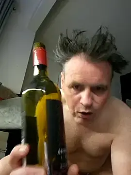 Stripchat Live Sex Cam of methpiggy