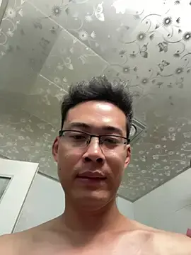 Stripchat Watch Live Sex Cams of HHAA1992