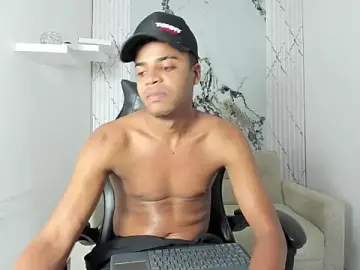 Stripchat Live Sex of TaylorClay_
