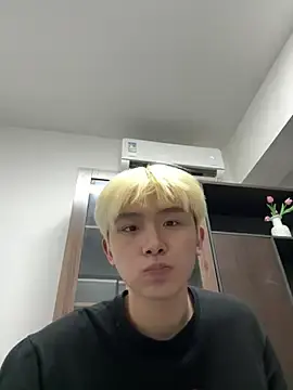Stripchat Sex Cam of Cnmp6666