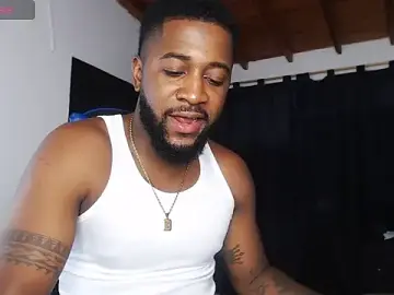 Stripchat Free Porn Cam of Drake_Nassir4