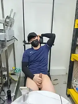 Stripchat Live Porn of kr_tory