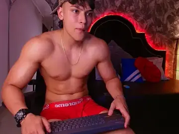 Stripchat Live Sex Cam of DilanMiller_