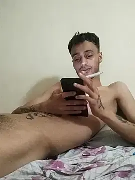 Stripchat Sex Cam of Rhast211