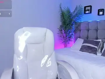 Stripchat Watch Live Sex Cams of Alex_cute77