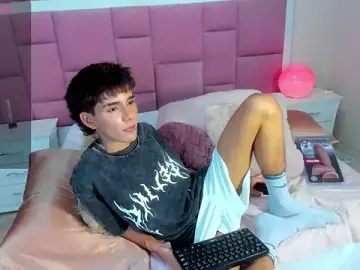 Stripchat Best Webcam of christopher_robin4