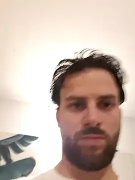 Stripchat Live Sex Cam of Taycanman69