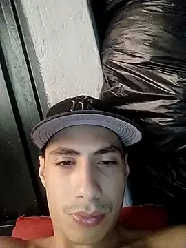 Stripchat Free Live Porn of pblo80