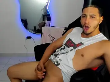 Stripchat Private Sex Chat of Kris_Khalifa69