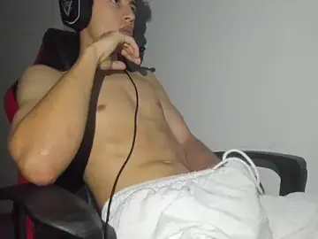 Stripchat Free Live Porn of MAPLOZOX04