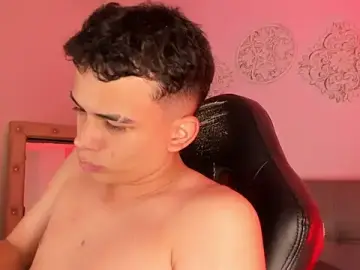 Stripchat Free Live Porn of Matheww_strong