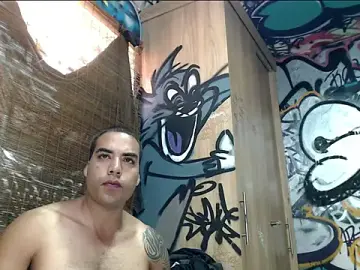Stripchat Sex Cam of Justin_Frank