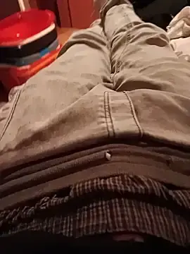 Stripchat Free Live Porn of YoungDick25
