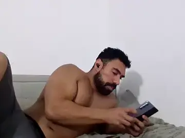 Stripchat Live Porn of GymKing99
