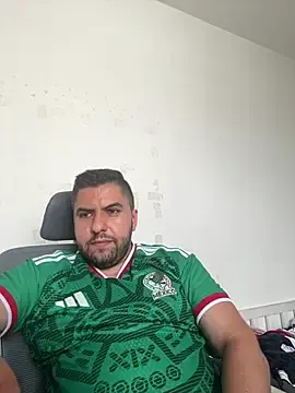 Stripchat Free Porn Cam of raulgzz4