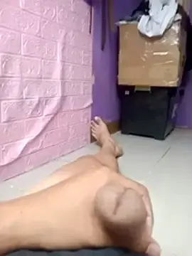 Stripchat Live Sex Cam of AllYouWant28