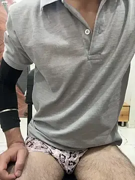 Stripchat Watch Live Sex Cams of YOUR_DADDY29