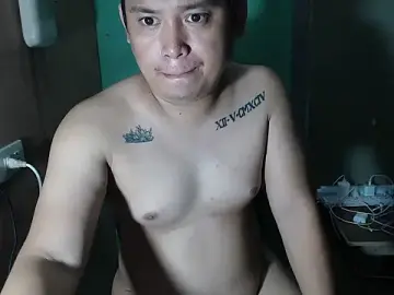 Stripchat Live Sex of native_cummer