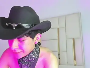 Stripchat Watch Live Sex Cams of julian_xx