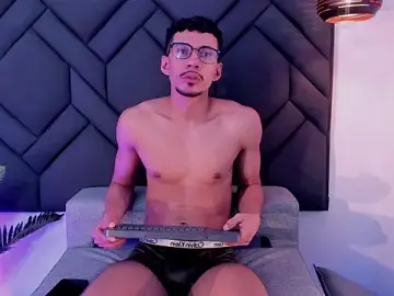 Stripchat Adult Webcam of Philip_collins