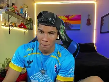Stripchat Sex Cam of Damian_latinxxx