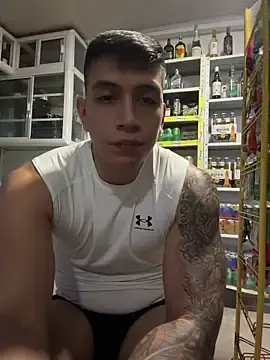 Stripchat Best Webcam of OliverWest04