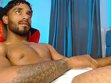 Stripchat Free Porn Cam of Christian_thor