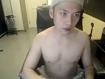 Stripchat Best Webcam of yichen008