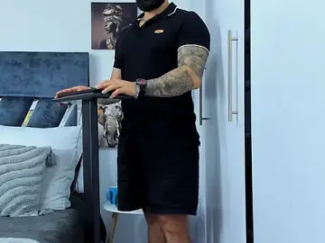 Stripchat Free Porn Cam of Zack_Froone