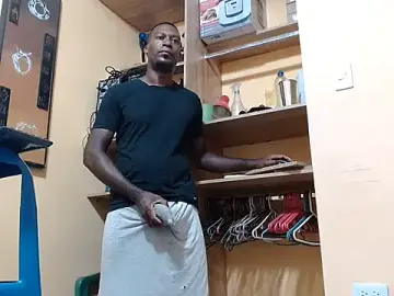 Stripchat Live Sex Cam of kurtbigcock